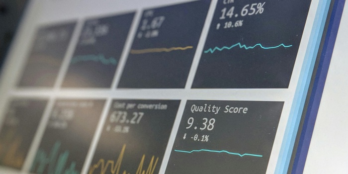 Technical vs. Fundamental Analysis: Which One Wins in the Market?