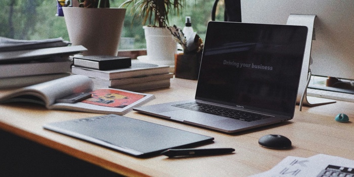 Want to Stop Living Paycheck to Paycheck? Start Here